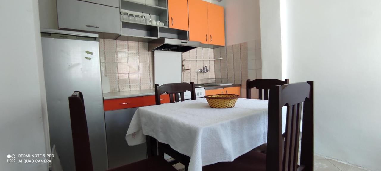 Apartmani Banatski Konak Zrenjanin Bagian luar foto
