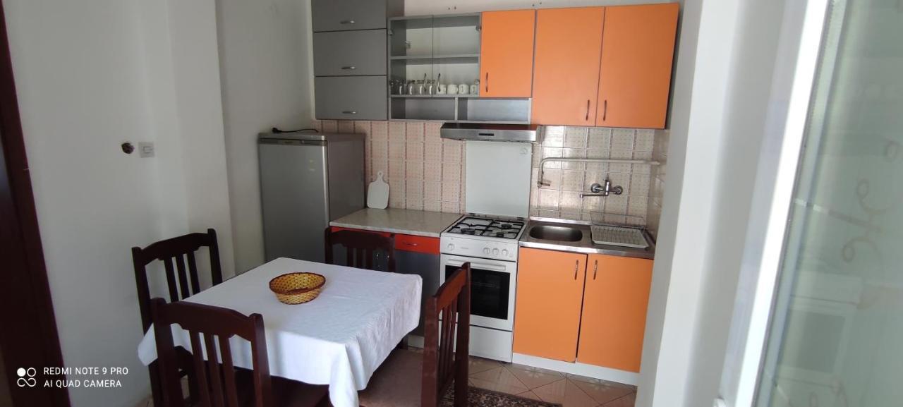 Apartmani Banatski Konak Zrenjanin Bagian luar foto